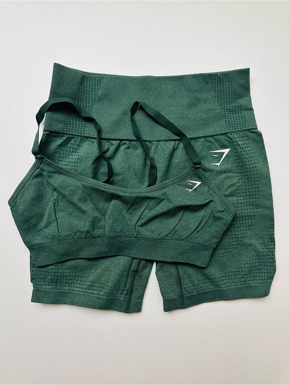 Gymshark Vital Seamless Shorts & Sports Bra Set